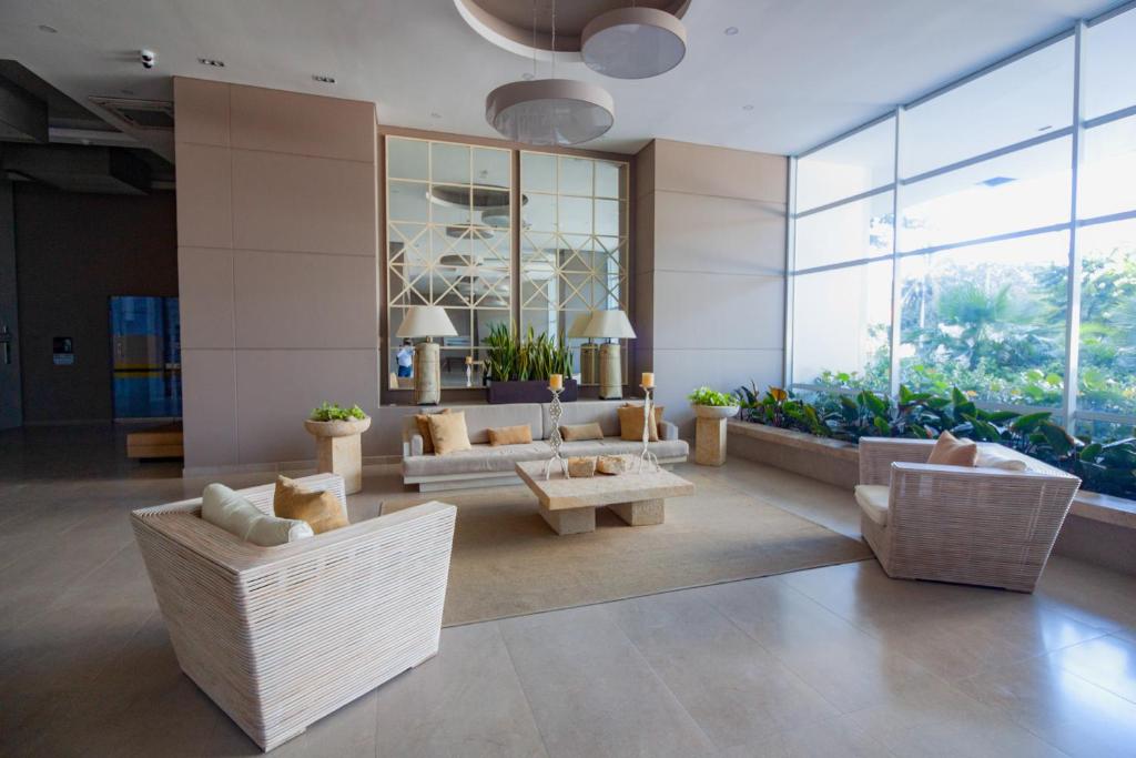 Lobby elegante Reserva del Mar